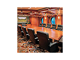 Golf Ahoy offers cruises for events and meetings in May