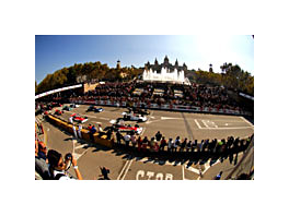 Over 200,000 persons remember the races in MontjuÃƒÂ¯c