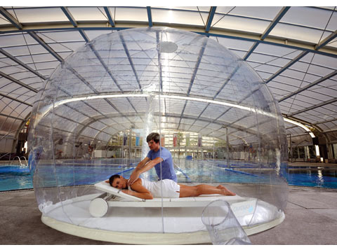 Zonair presenta una burbuja hinchable con aire 99,995% puro