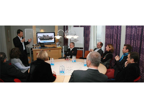 Maarten Vanneste lanches a workgroup to define tomorrow