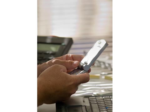 Hilton desenmascara los peligros ocultos en las conference-calls