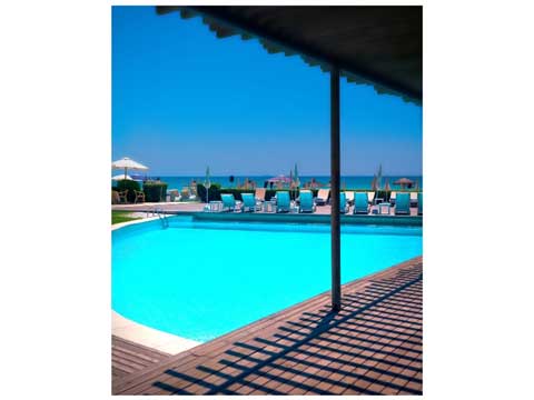 El Hesperia Tower cuenta con su propio Beach Club