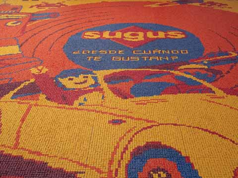 Sugus builds a charity-driven mosaic with 150,000 candies