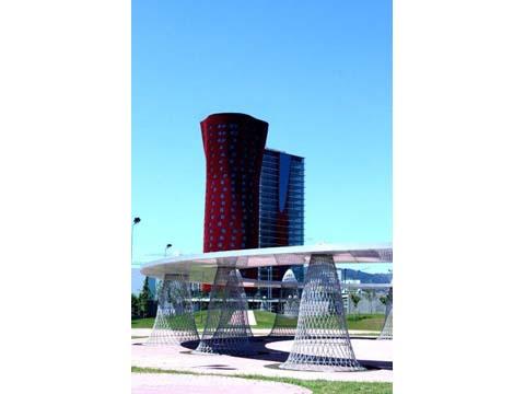 El Santos Porta Fira abre sus puertas en Barcelona