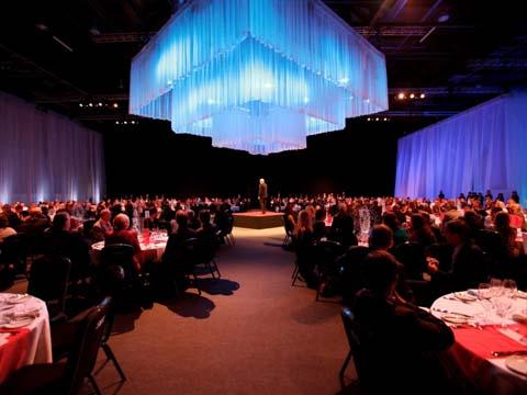 Londres inaugura su primer Centro Internacional de Convenciones