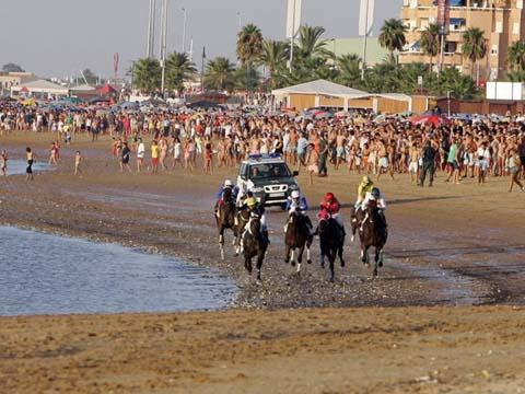 Las carreras de Sanlúcar, vistas desde el agua