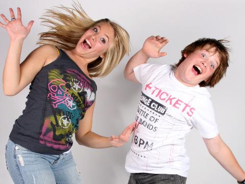 ¿Quieres buzz? Invita adolescentes