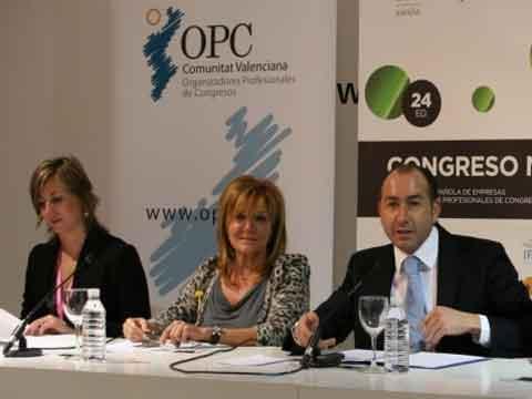 PCO wants to be at social network