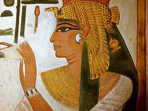 Solos en la tumba de Nefertari: aventura, lujo y jeroglíficos