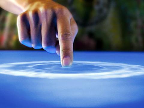 ¿Y si te dijeran que la pared de tu despacho es una pantalla táctil