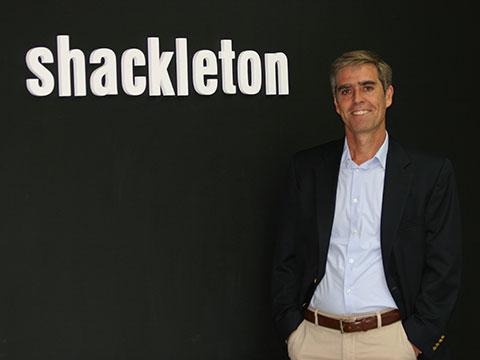Shackleton crece internacionalmente y desembarca en Chile