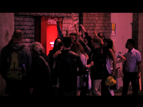 Coca-Cola: de Londres a Ushuaïa atravesando una maquina de vending