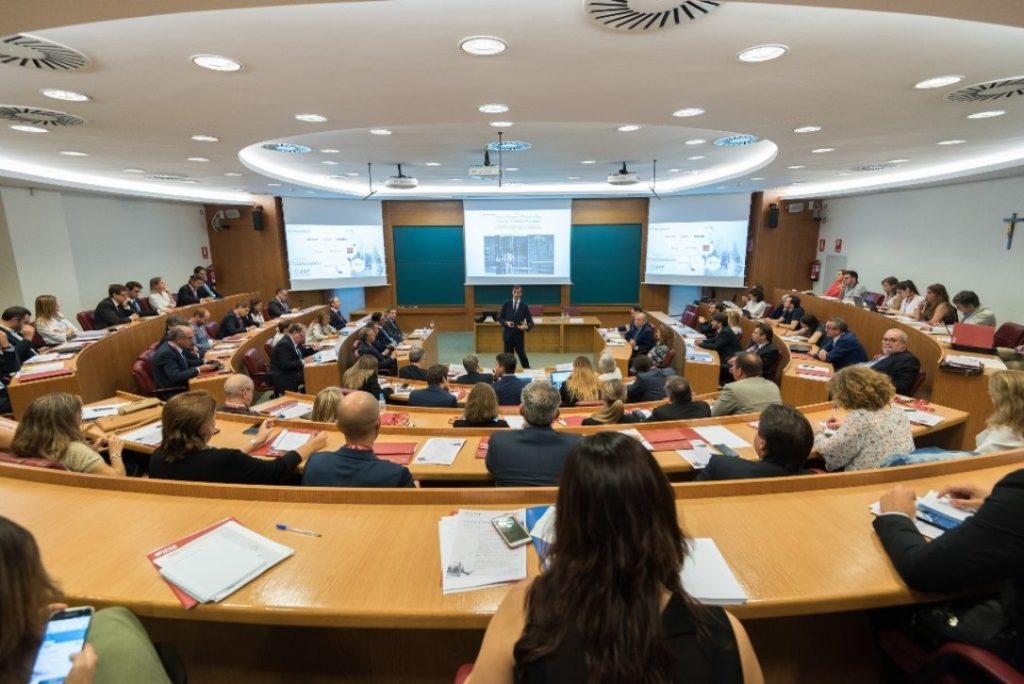 El who’s who turístico promueve su nueva escuela con un evento formativo