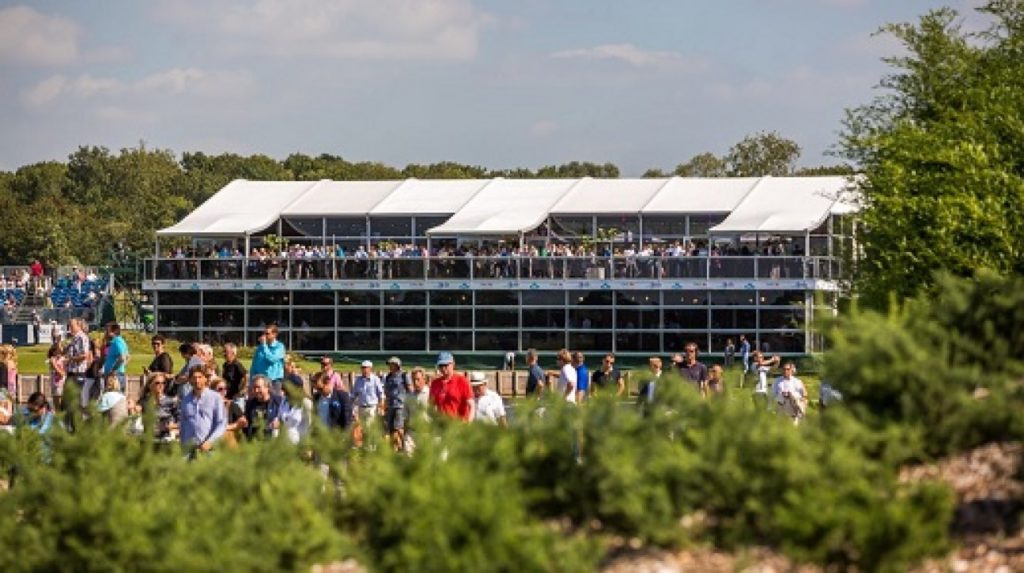 Pedazo de adquisición en estructuras temporales: Losberger compra De Boer