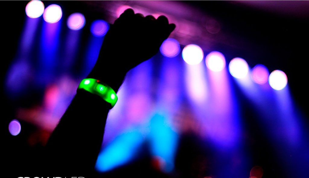 CrowdLED, las pulseras led interactivas