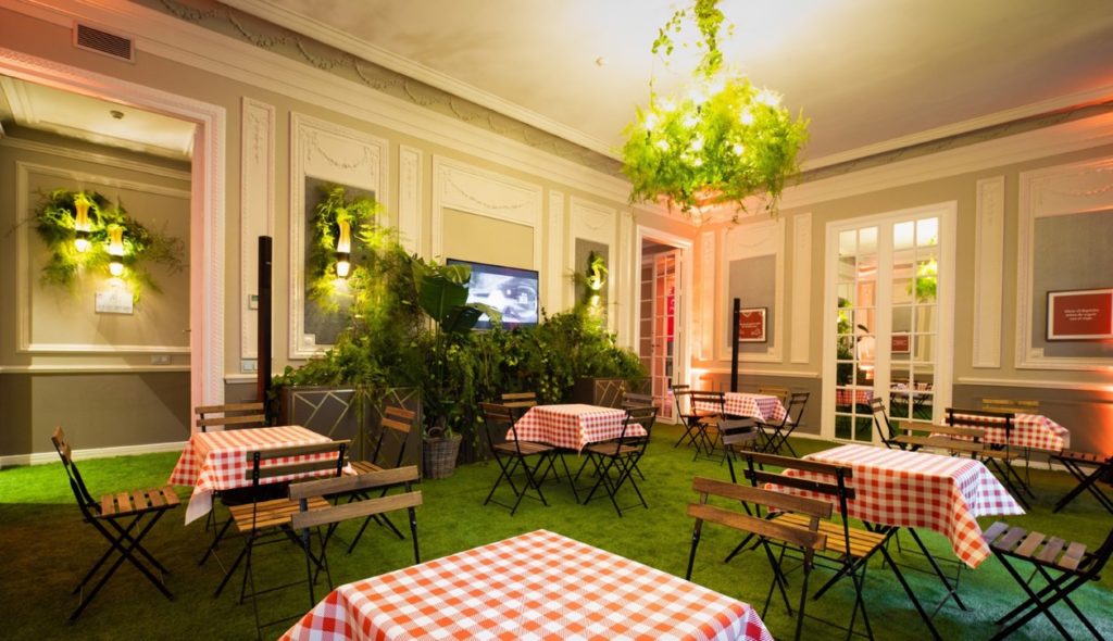 Grand Hotel C5 Estrellas, el espacio efímero inspirado en el confort del nuevo SUV de Citroën