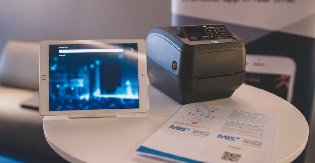 EventsCase lanza un kit para que los asistentes auto-impriman sus acreditaciones