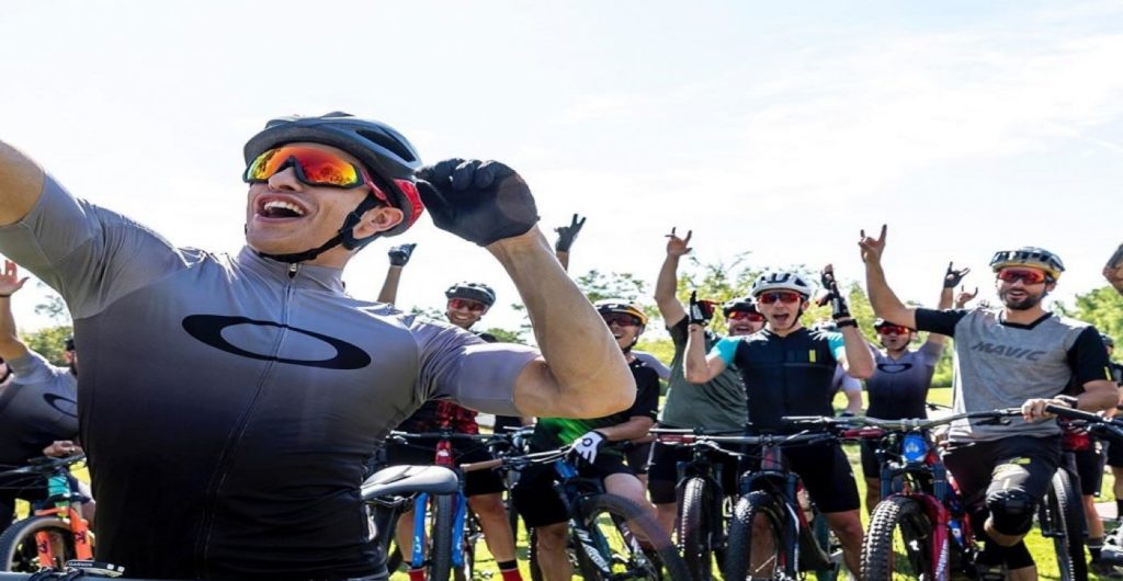 El Oakley MTB Challenge pedalea en el PGA Catalunya Resort