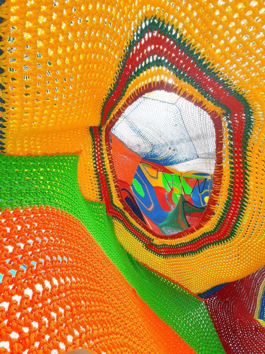 Bail Out En Acción presenta Ropeland, diversión portátil para eventos ¡de croché!