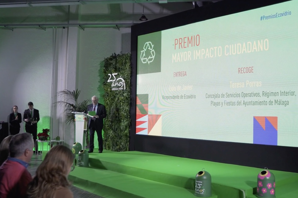 Photo of Innomedia Alquiler de tarimas y escenarios 1