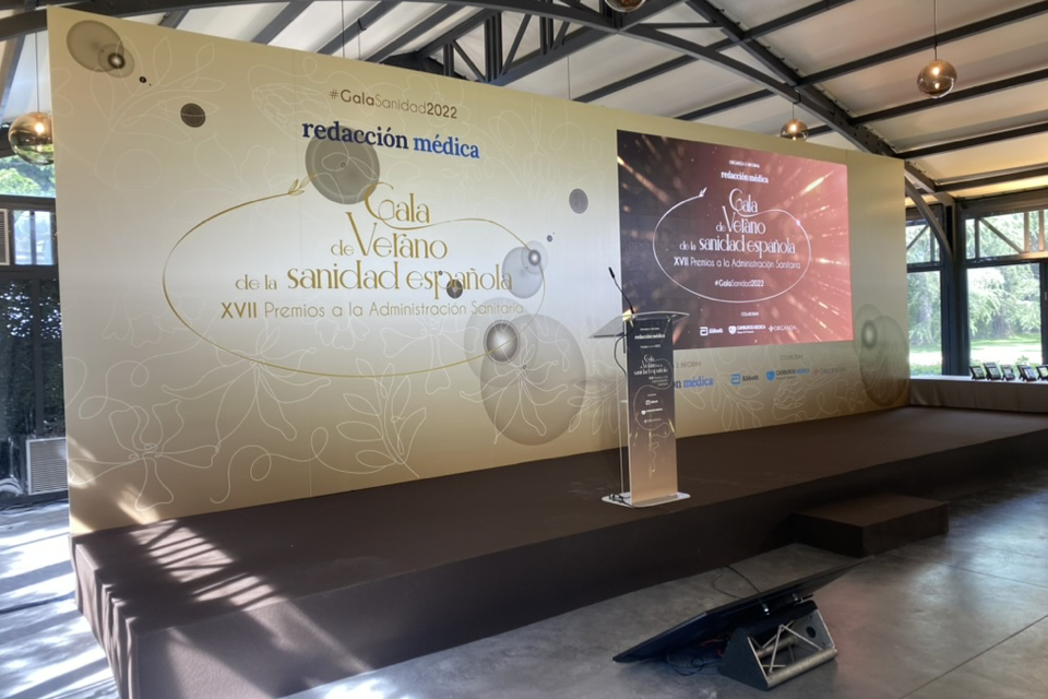 Photo of Innomedia Alquiler de tarimas y escenarios 2