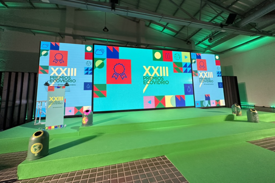 Image of Innomedia Alquiler de tarimas y escenarios