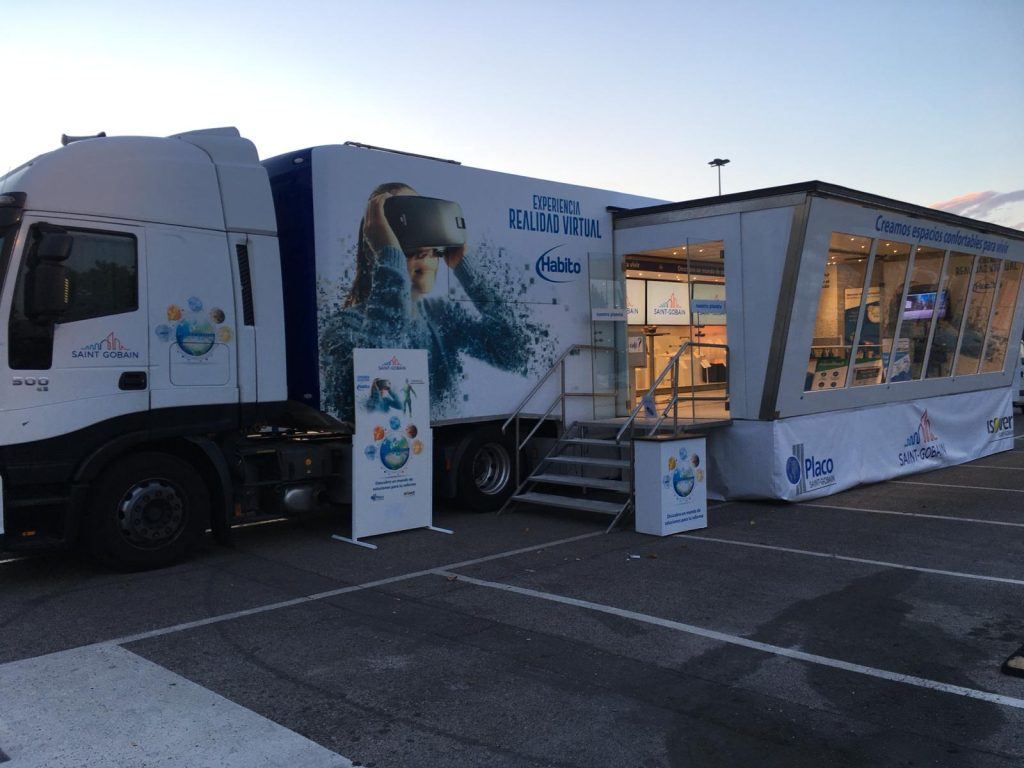 Foto de Movilbus: Vehículos y autobuses para tus eventos en calle. 2