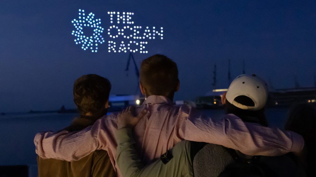 Foto de UMILES Drone Light Show 4