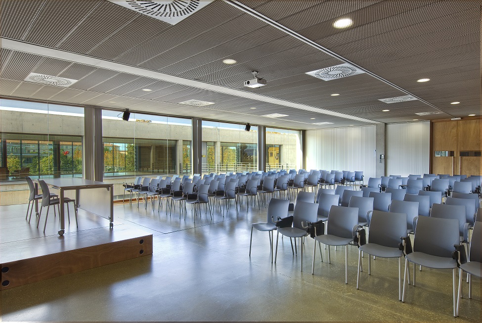 Foto de Auditorio y Centro de Congresos Víctor Villegas 11