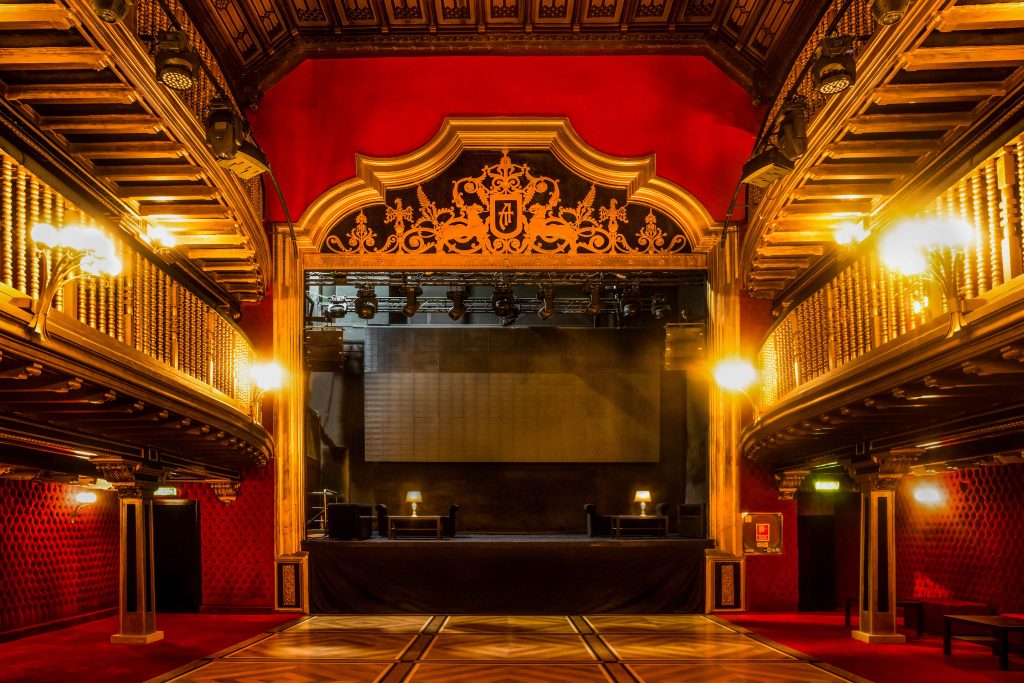 Photo of Teatro Magno 1