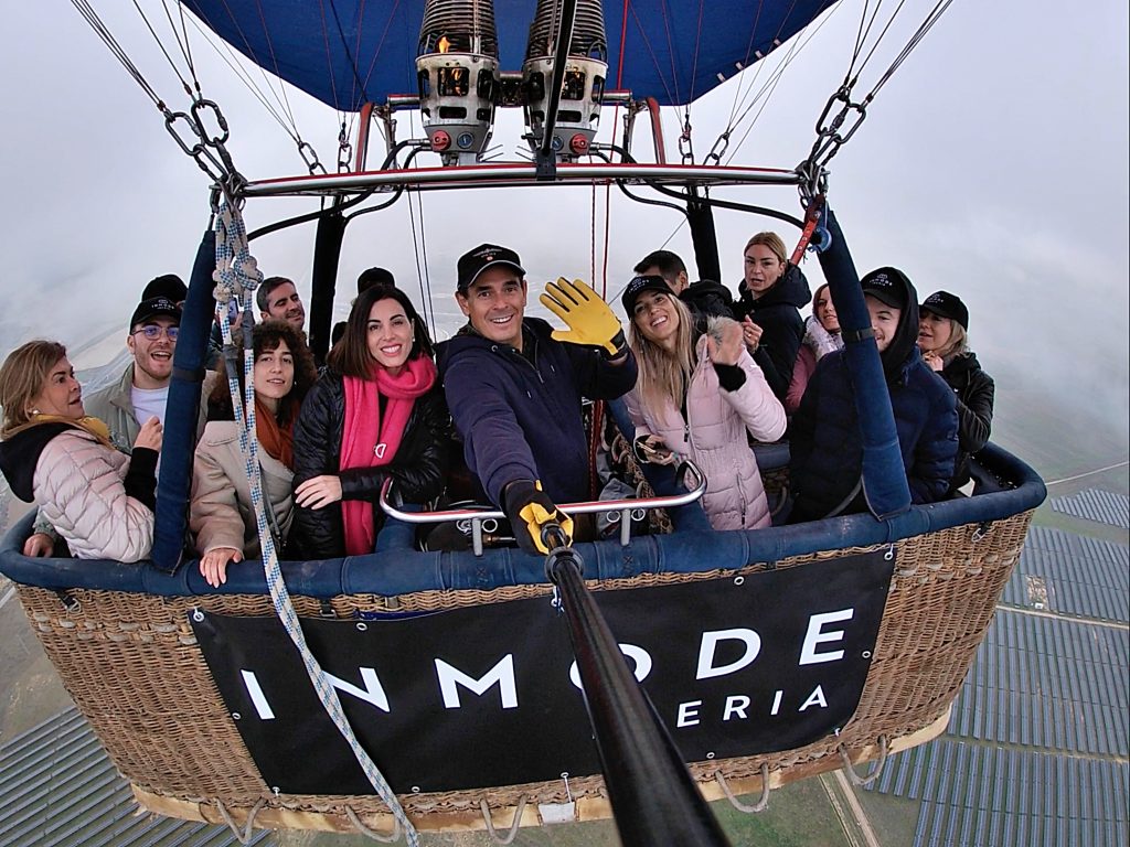 Photo of Aerodifusión Paseos en Globo en Madrid, Toledo y Segovia 5