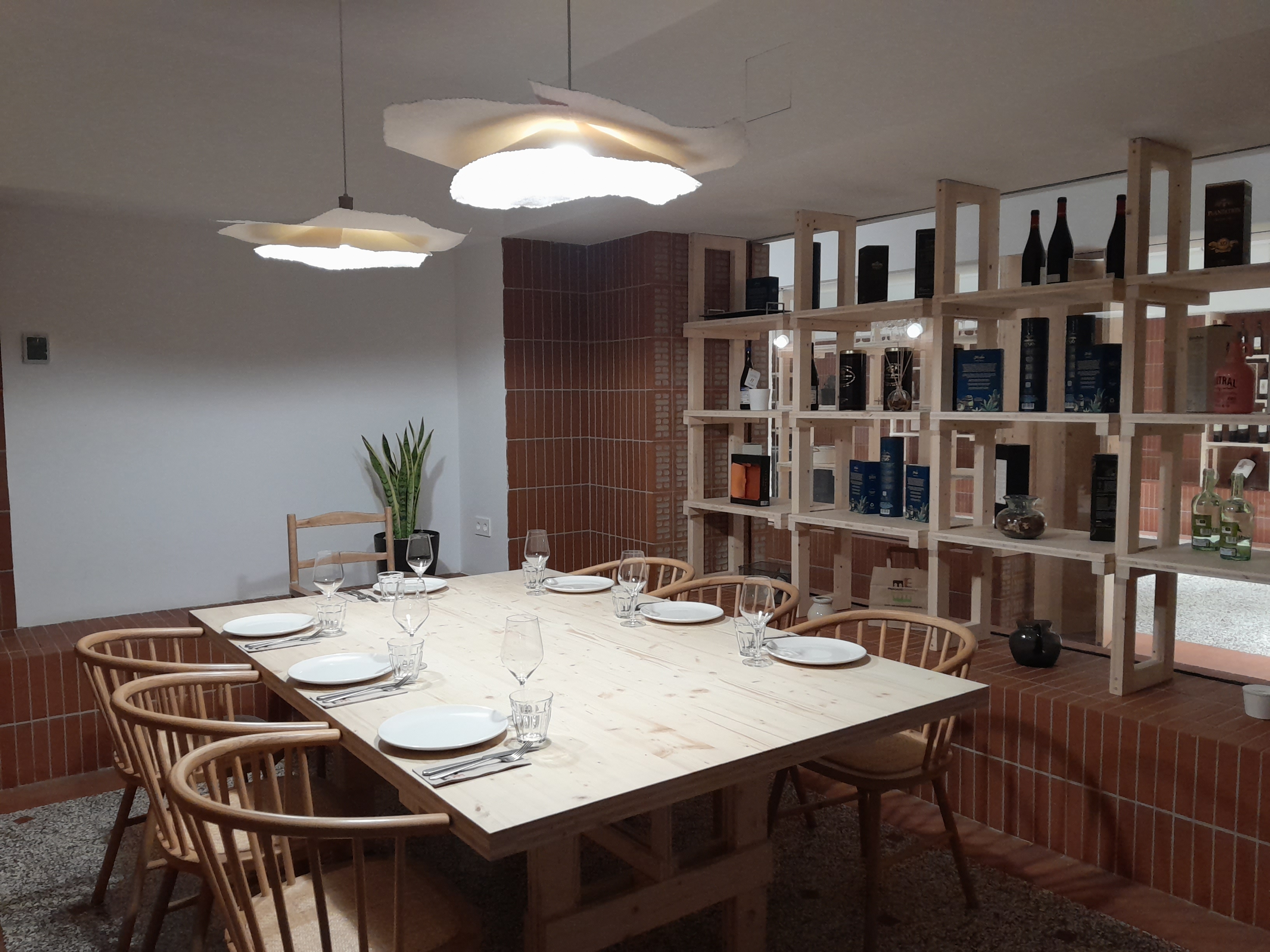 Foto de Mercado Escuela San Cristobal 3