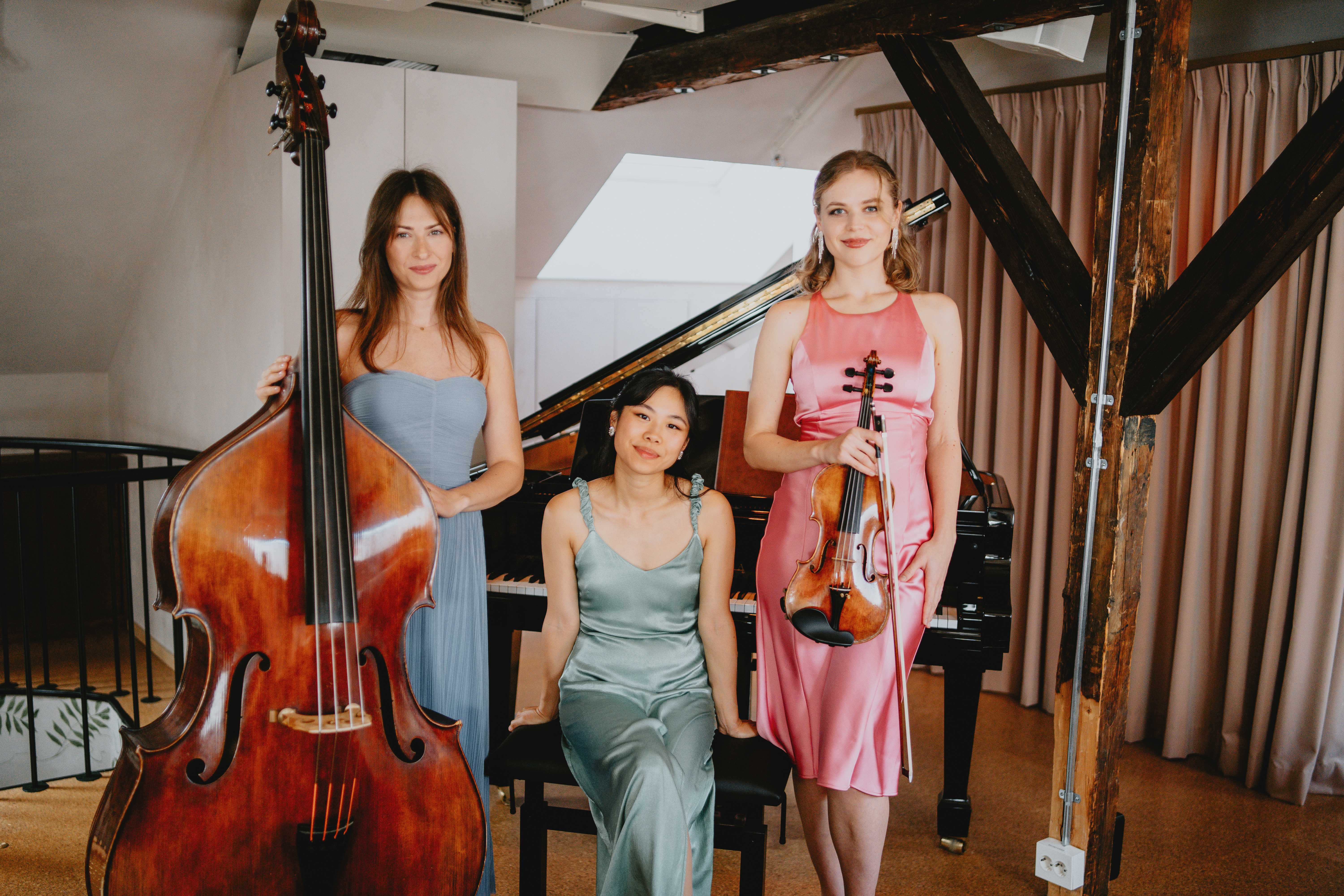 Photo of Romslo Entertainment 2