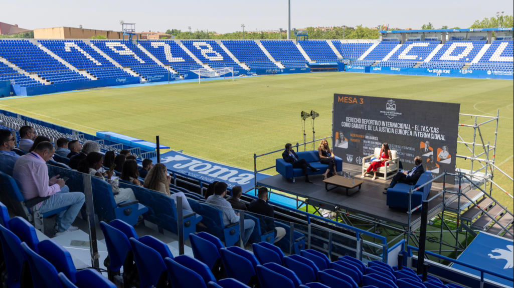 Foto de Estadio Ontime Butarque 6