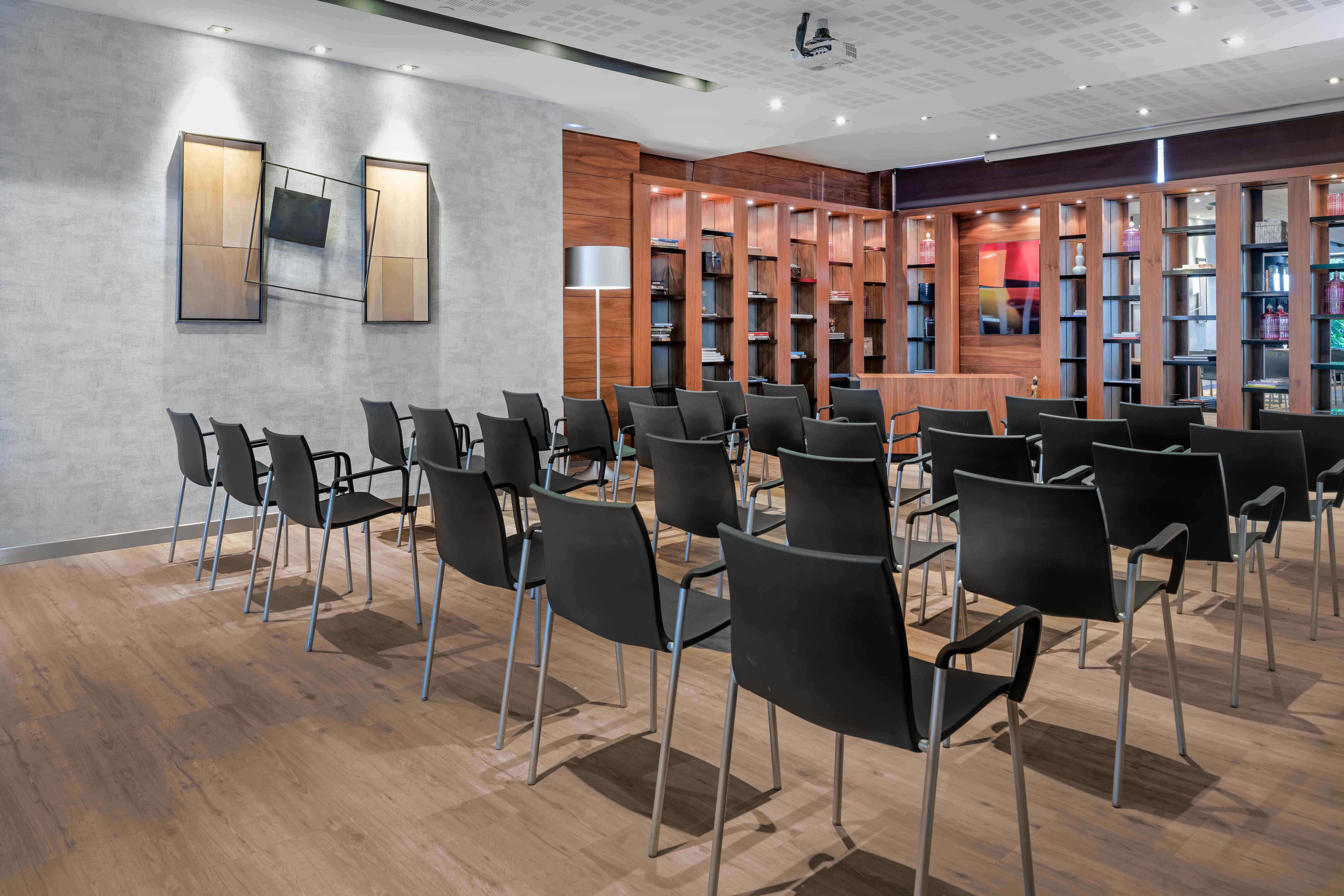 Photo of AC Victoria Suites 1