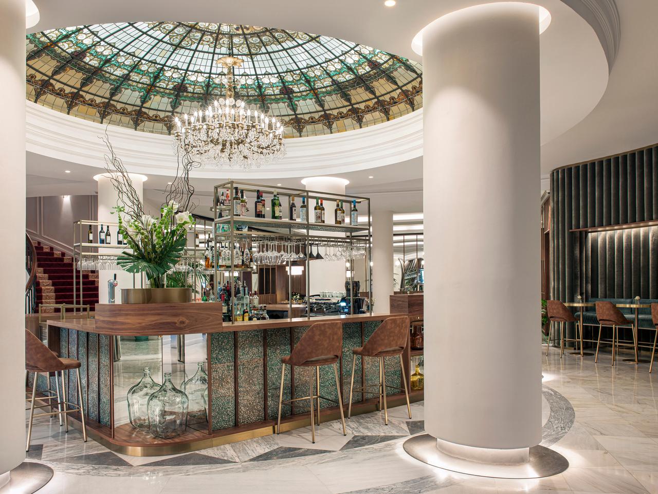 Photo of Hotel Colón Gran Meliá 2