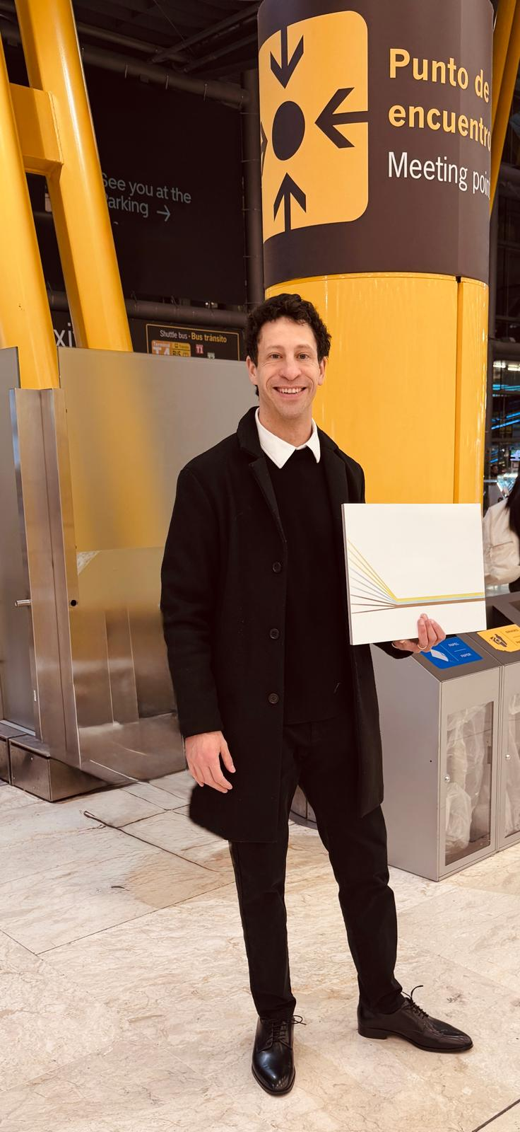 Photo of Van al Aeropuerto 5