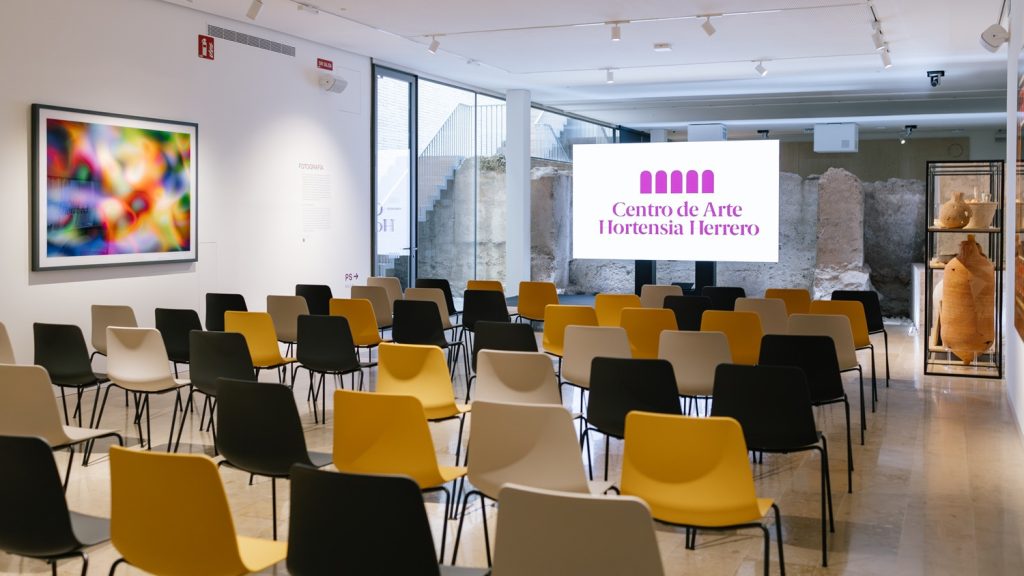 Foto de CAHH Centro de Arte Hortensia Herrero 2