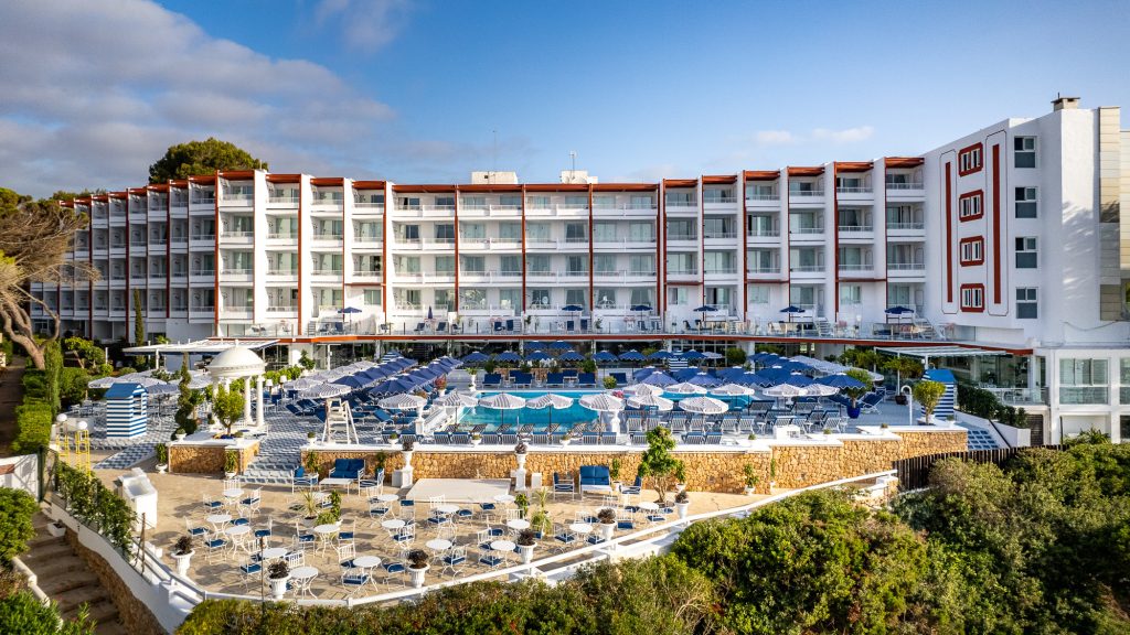 Photo of Hotel Mongibello Ibiza 5