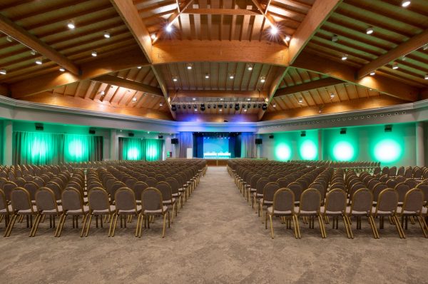 Foto de Valentín Sancti Petri Centro de Convenciones 3