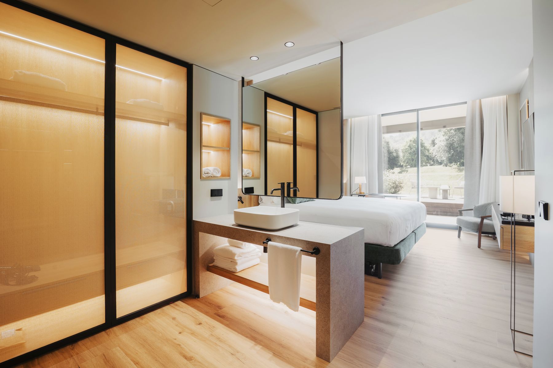 Photo of Hotel Món Sant Benet & Events Centre 11