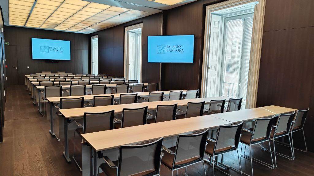 Photo of Palacio Duques de Santoña 32