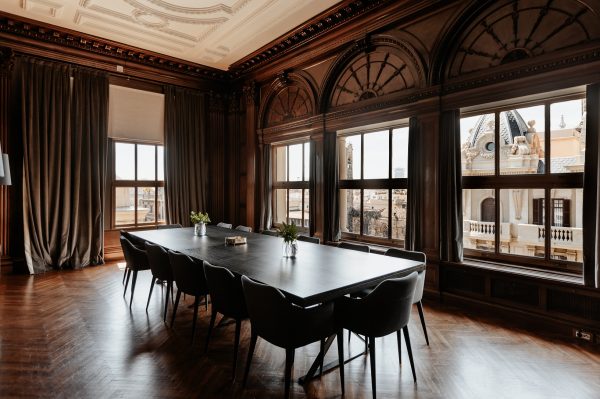 Photo of Grand Hotel Central 4